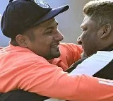 The Suryakumar Message That Convinced Sarfarazs Dad Naushad To Attend Sons Debut