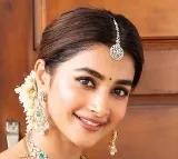 Pooja Hegde Special