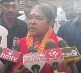 Minister Seethakka suggation to vips who wants to visit medaram