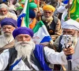 Farmers reject Centre's proposal on MSP on five crops