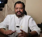Harsha Kumar accuses Jagan's hand in YS Sharmila's Congress shift