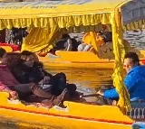 Sachin Tendulkar pays obeisance at Hazratbal, Shankaracharya temple in Srinagar; takes Shikara ride