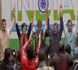 Gujarat: AAP, Cong reach seat-sharing deal; Ahmed Patel's son misses out on Bharuch