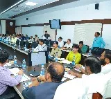 యాదాద్రి థర్మల్ పవర్ ప్రాజెక్టు పనులను త్వరితగతిన పూర్తి చేసి అందుబాటులోకి తీసుకురావాలని డిప్యూటీ సీఎం బట్టి విక్రమార్కమల్లు అధికారులను ఆదేశించారు