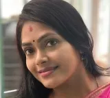 Actress Jayalakshmi get bail in sneham foundation case