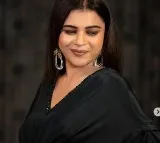 Manchu Manoj wife Mounika baby bump photos