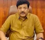 kandula durgest to contest from Nidadavolu constituency