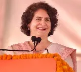 BJP wants to crush people's right, says Priyanka Gandhi on Himachal crisis