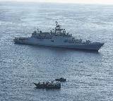 Navy Seizes 3300 Kg Drugs Off Gujarat Coast