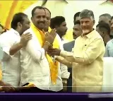 Kotamreddy introduced Roop Kumar to Chandrababu