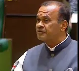 Minister Komatireddy interesting comments on Harish Rao