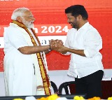 ఆదిలాబాద్ లో పలు అభివృద్ధి పనుల శంకుస్థాపన కార్యక్రమానికి హాజరైన ప్రధాని మోదీ, ముఖ్యమంత్రి రేవంత్ రెడ్డి, గవర్నర్ తమిళిసై సౌందర రాజన్