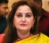 Jayaprada surrender in Court
