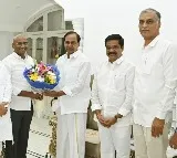 RS Praveen kumar meets former cm kcr