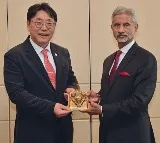 EAM Jaishankar meets Mayor of Korean city with Ayodhya connect