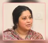 Tamil Actress vijayalakshmi video creates flutter