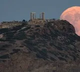 Russia and China considering putting nuclear power plant on moon from 2033 and 2035