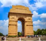 Central Asian youth delegation in India to witness nation's growth story