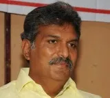 Kesineni Nani fires on Chandrababu