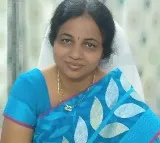 ACB Officers Raid On Jammikunta Tahaseeldar Rajini Home