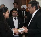CJI Felicitates Daughter Of Supreme Courts Cook