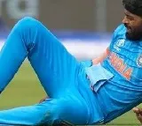 Ex India Star Praveen Kumar Slams BCCI for Hardik Pandya name annual Central contrat list