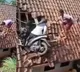 Women Can Do Anything Watch This Viral Video