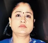 Vijayashanti comments on Kavitha arrest