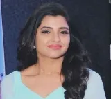 Anchor shyamala opens about during early days in the industry