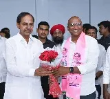 Former IPS officer Praveen Kumar joins BRS