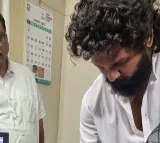 Allu Arjun at Khairatabad rto offic