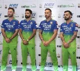 Royal Challengers Bengaluru Flaunt off Their New Green Jersey Ahead of IPL 2024