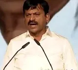 Ponguleti Srinivas Reddy Denies CM Ambitions, Criticizes BRS Over Water Issues
