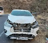 Ramdas Athawale meets with road accident in Maharashtra