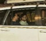 CM Kejriwal withdraws petition from SC against ED arrest