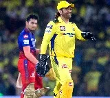 'Just like Roger Federer’: Robin Uthappa praises Dhoni's brilliance behind the wicket