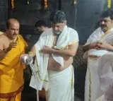 Shivakumar continues temple visits for 2nd day, asks what's wrong with special puja for CM's post