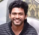 Actor Naveen Polisetty met with accident in USA