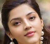 Mehreen Special