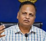 Center gives nod to CBI probe on Satyendar Jain