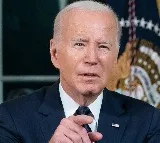 American President Joe Biden Jokes About Turbulent Boeing