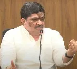 Ponnam Prabhakar counter to bjp mla maheshwar reddy