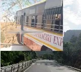Devotees escapes unhurt road accident in Tirumala ghat road