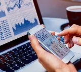 Indian markets bucking weak global tend