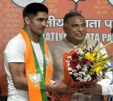 Boxer Vijender Singh Switches From Congress To BJP