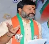Bhanuprakash Reddy fires on TTD EO