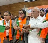 Actress-Turned-Politician Sumalatha Joins BJP