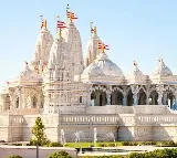 Temple in Texas sued for 1 million dollor for branding 11 year old