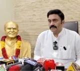 Raghu Rama Krishna Raju clarifies on Undi ticket