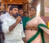 A young man lauds Jagan during Sharmila's rally; Sharmila retorts